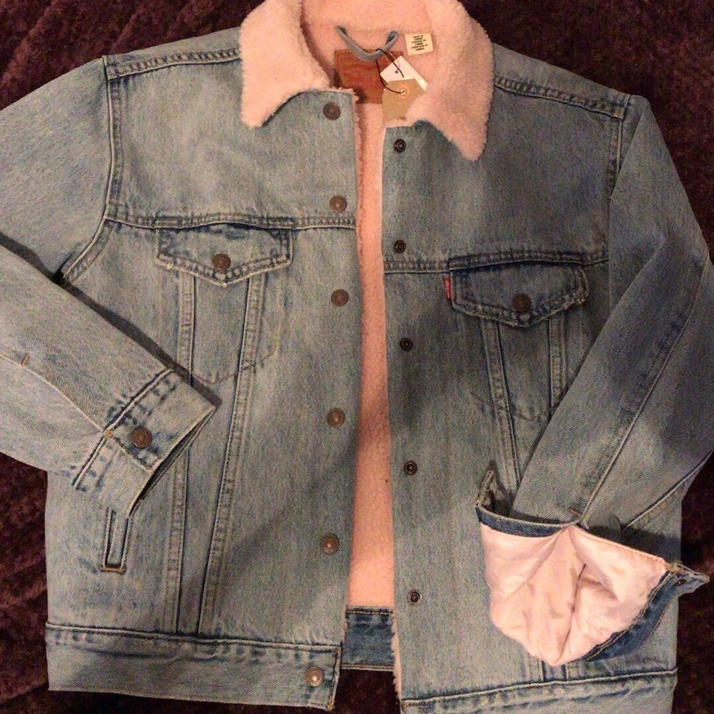 Levi’s Ex Boyfriend Trucker Jean jacket